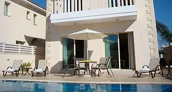 Amadora Luxury Villas Protaras  Pernera